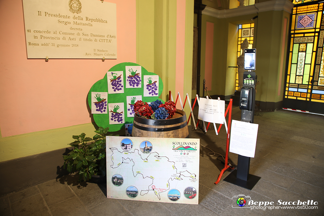 VBS_5462 - 10.ma Fiera Nazionale del Tartufo e Fiera dei Santi.jpg